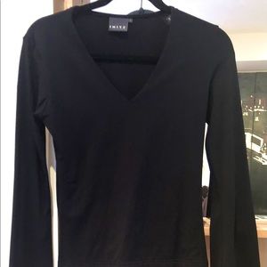 MITZ V-neck Lycra bell sleeve top,  elegant sexy. Great with a skinny flare pant